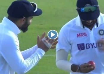 Virat Clapping For Bumrah