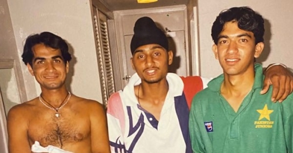 harbhajan-singh-throwback-pic