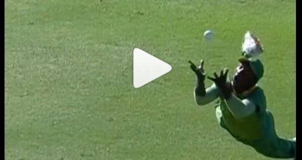 South-African-Player-Catch