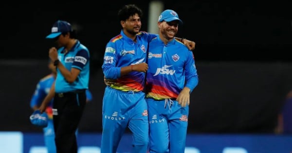 Kuldeep-Yadav-And-David-Warner