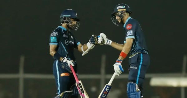 Wriddhiman-Saha-And-Shubman-Gill
