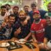 Team-India-Eating-Food