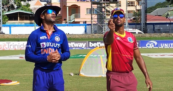 Shikhar-Dhawan-Nicholas-Pooran-Toss