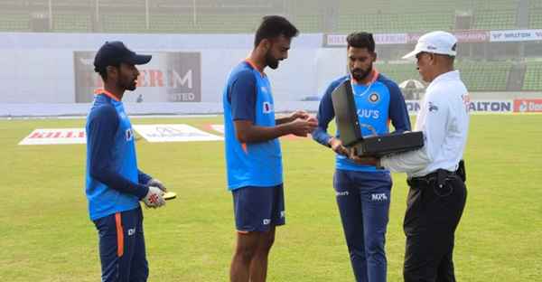 Jaydev Unadkat & Mohammed Siraj