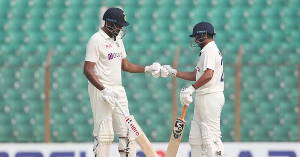 R Ashwin & Kuldeep Yadav