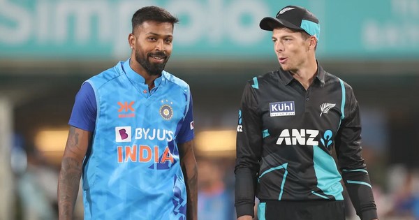 Hardik-Pandya-And-Mitchell-Santner