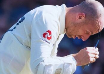 Jack Leach