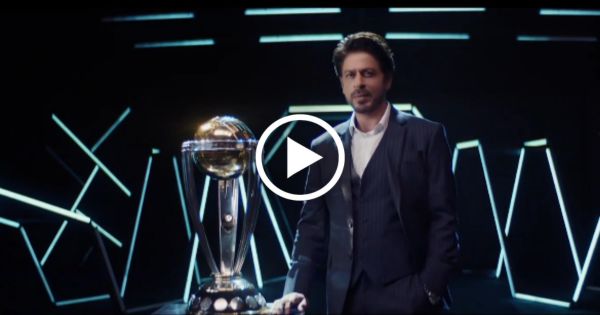 Shah Rukh Khan with ICC world cup 2023 Trophy