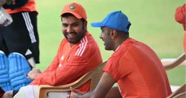 Ravichandran Ashwin with Rohit Sharma