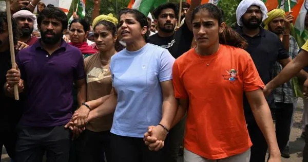 indian-wrestlers