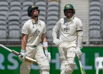 Usman-Khawaja-And-Steve-Smith