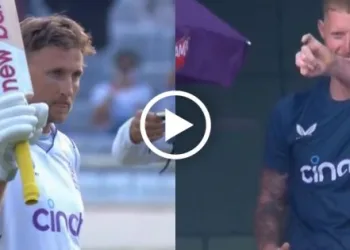 A pinky promise between Joe Root and Ben Stokes