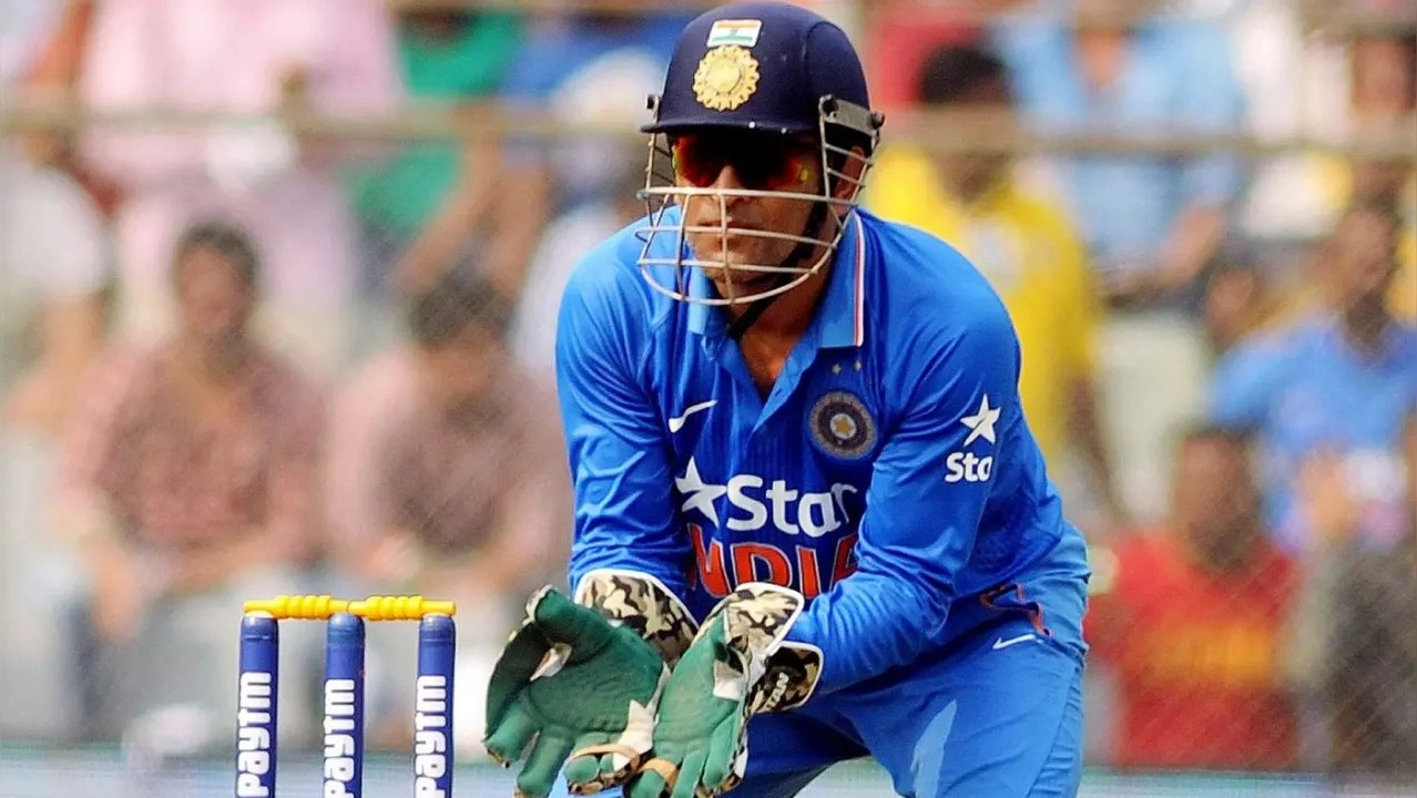 Dhoni